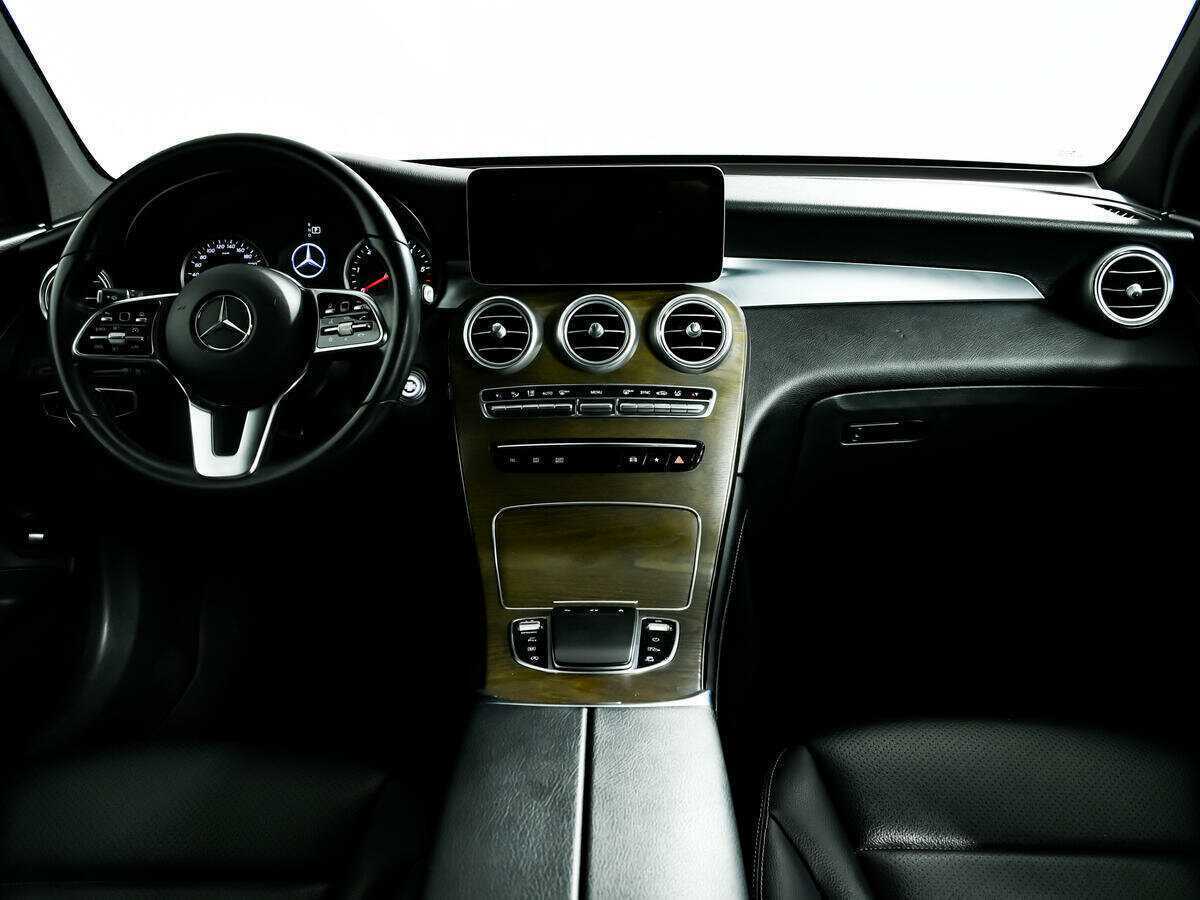 Купить Mercedes-Benz GLC с пробегом. Фото: #10