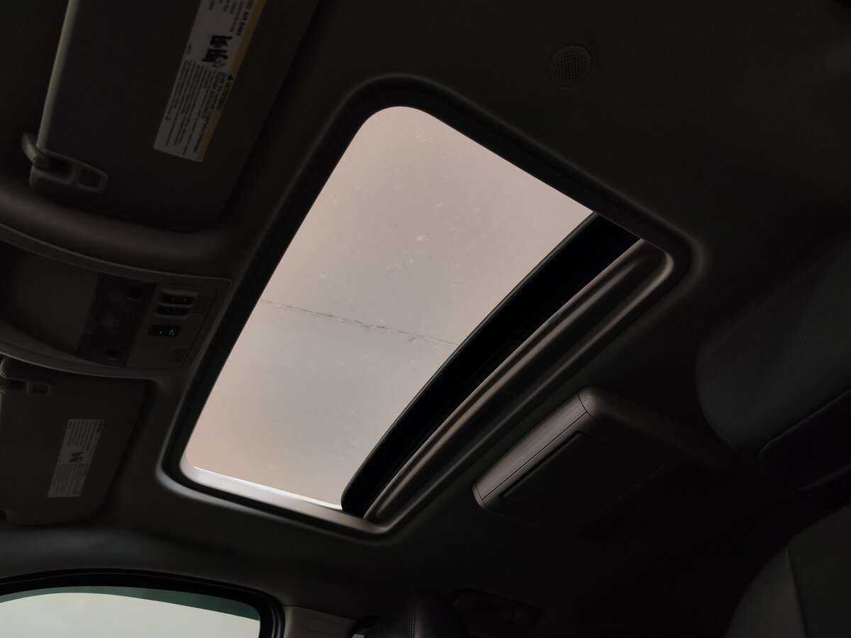 Купить Chevrolet Tahoe с пробегом. Фото: #10