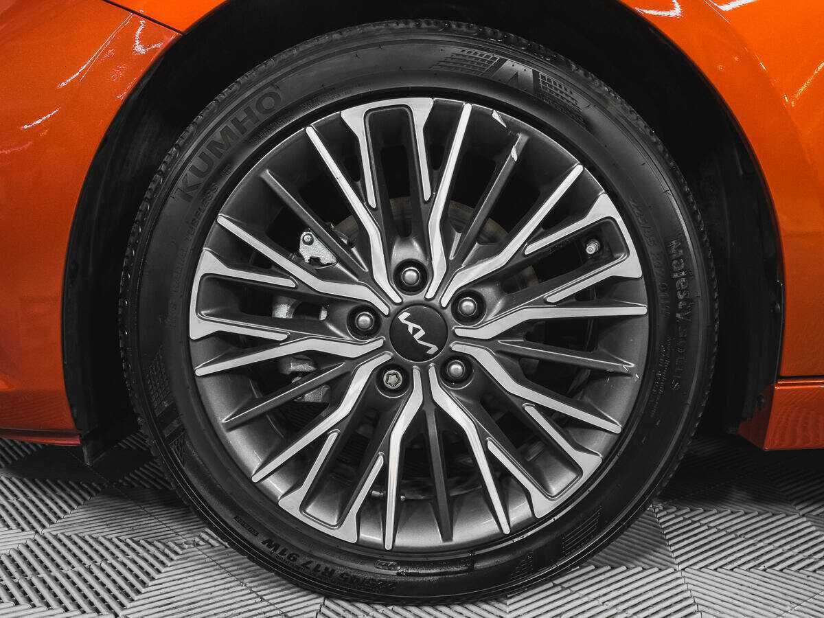 Купить Kia Forte с пробегом. Фото: #16