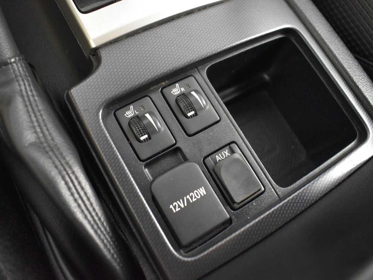 Купить Toyota Land Cruiser Prado с пробегом. Фото: #14