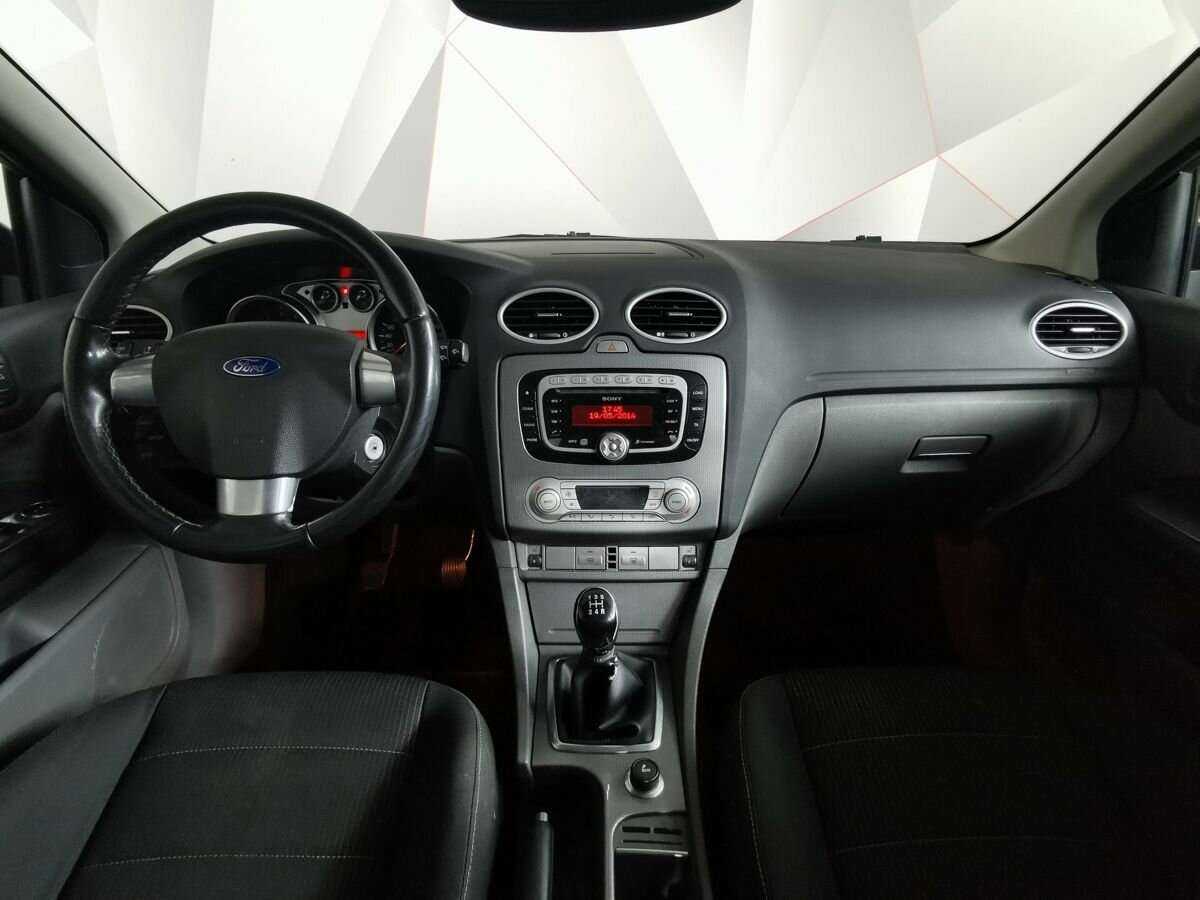 Купить Ford Focus с пробегом. Фото: #9