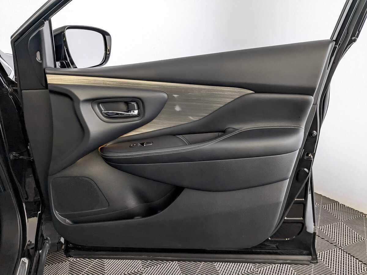 Купить Nissan Murano с пробегом. Фото: #24