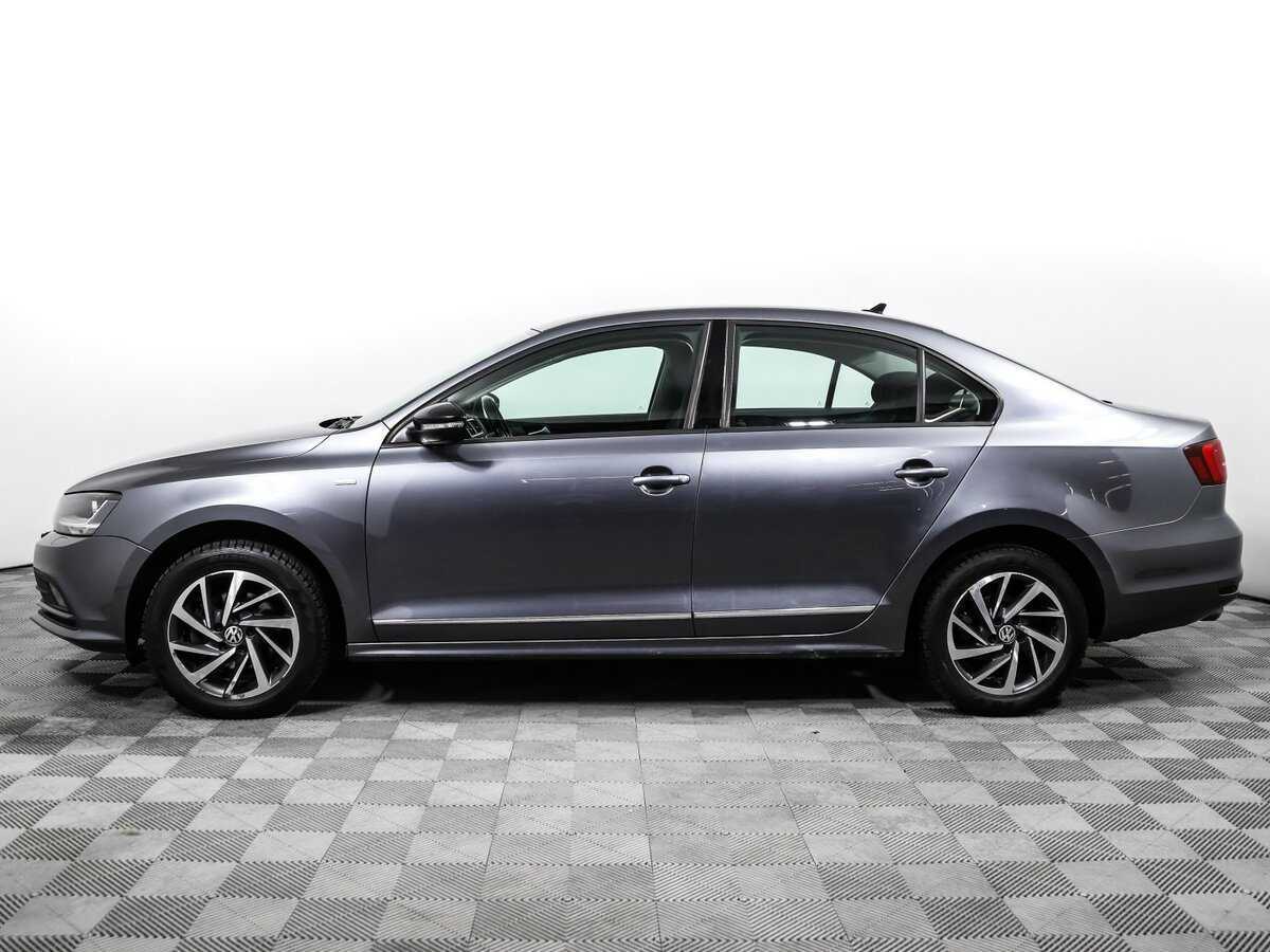 Купить Volkswagen Jetta с пробегом. Фото: #7