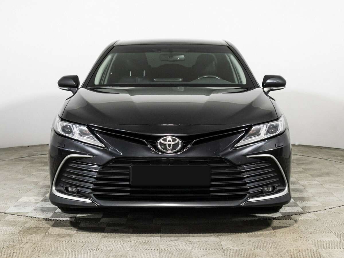 Купить Toyota Camry с пробегом. Фото: #1
