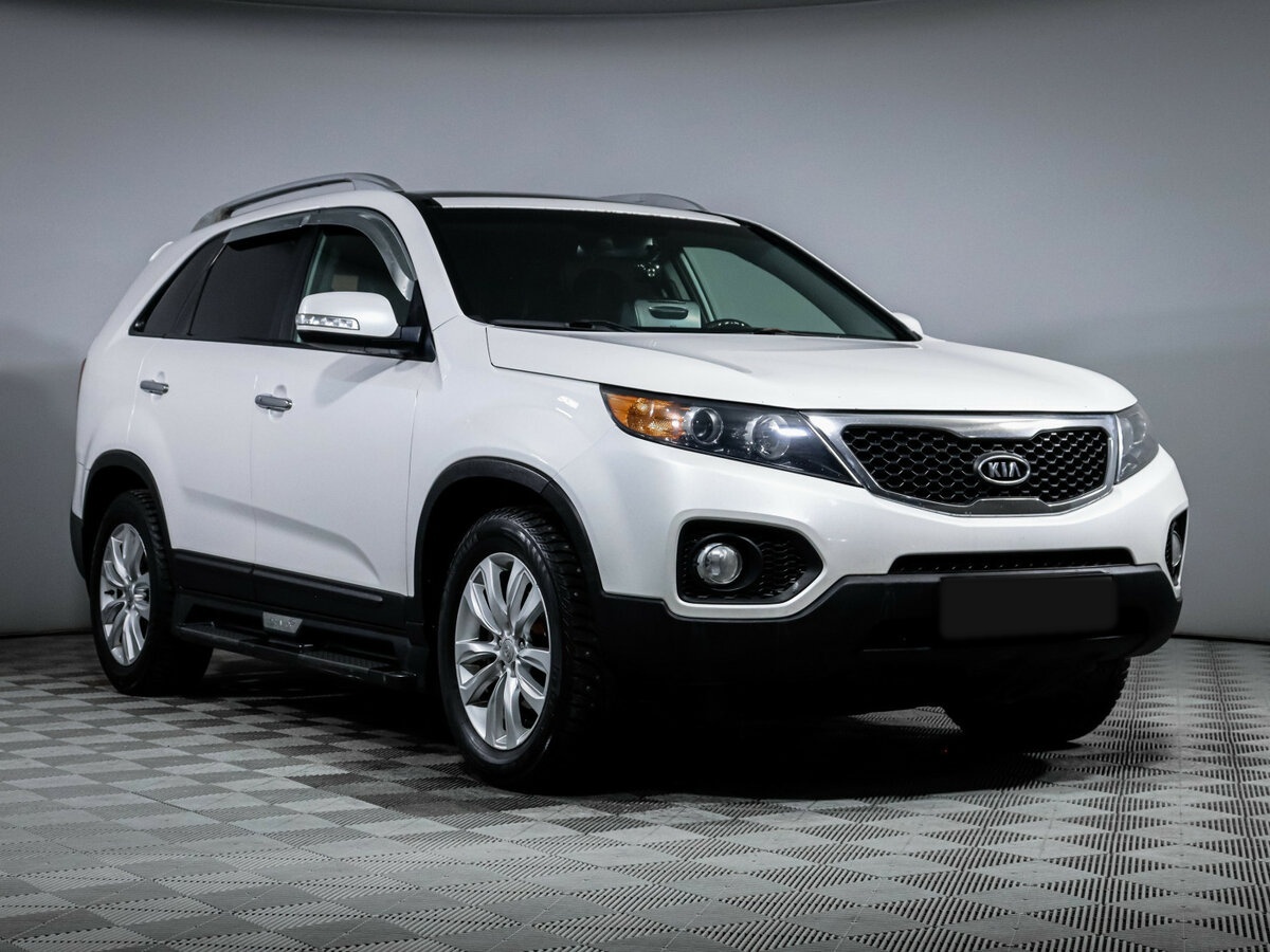 Купить Kia Sorento с пробегом. Фото: #2