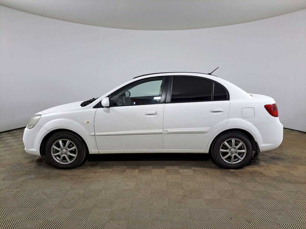 Купить Kia Rio с пробегом. Фото: #7