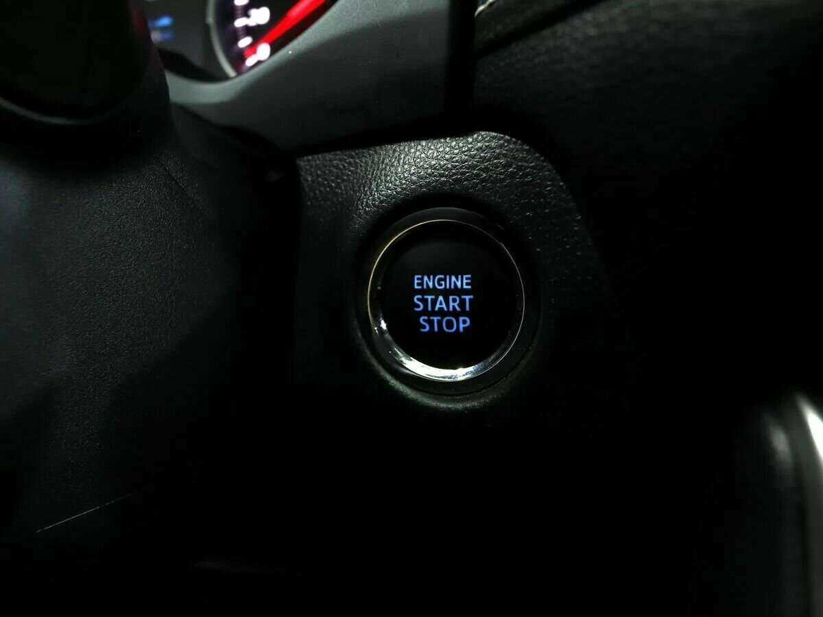 Купить Toyota RAV4 с пробегом. Фото: #20