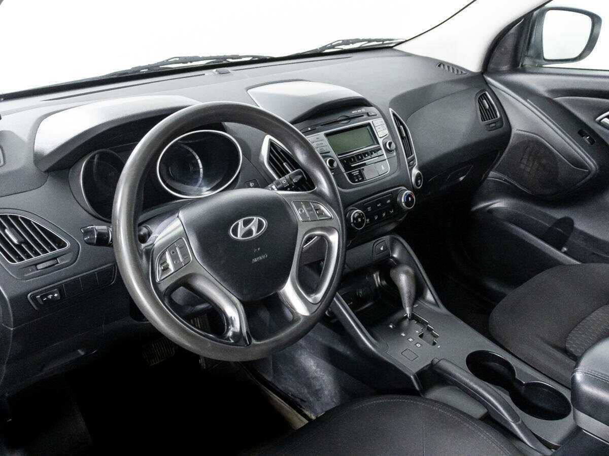 Купить Hyundai ix35 с пробегом. Фото: #10