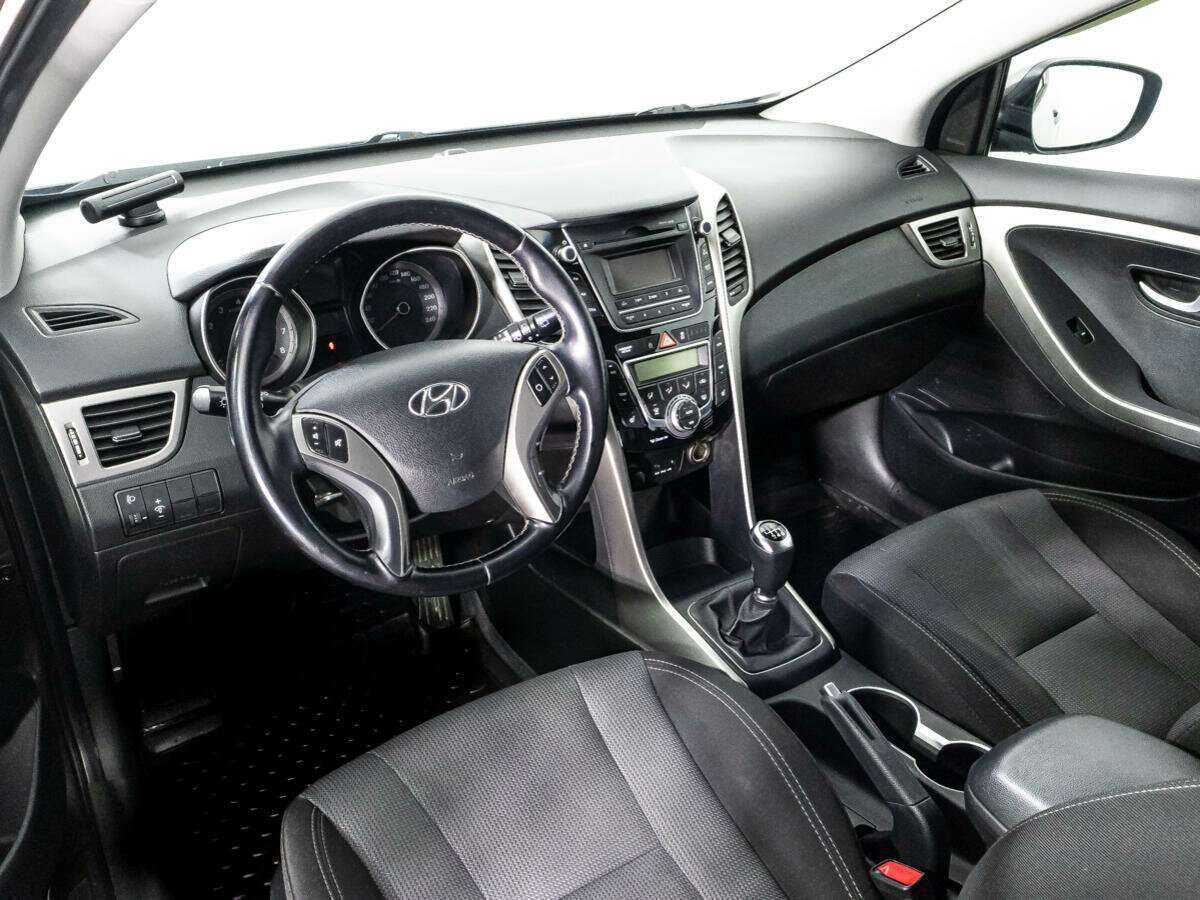 Купить Hyundai i30 с пробегом. Фото: #10