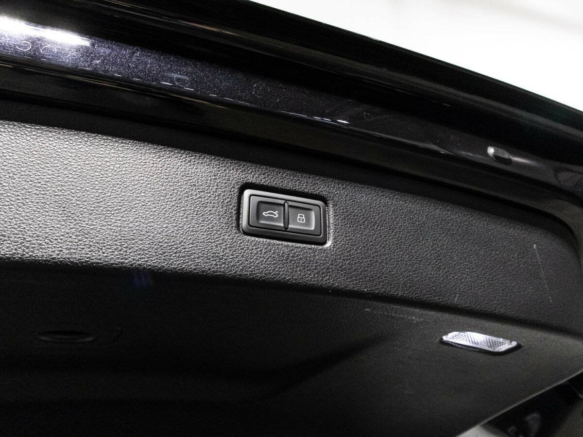 Купить Audi Q7 с пробегом. Фото: #15
