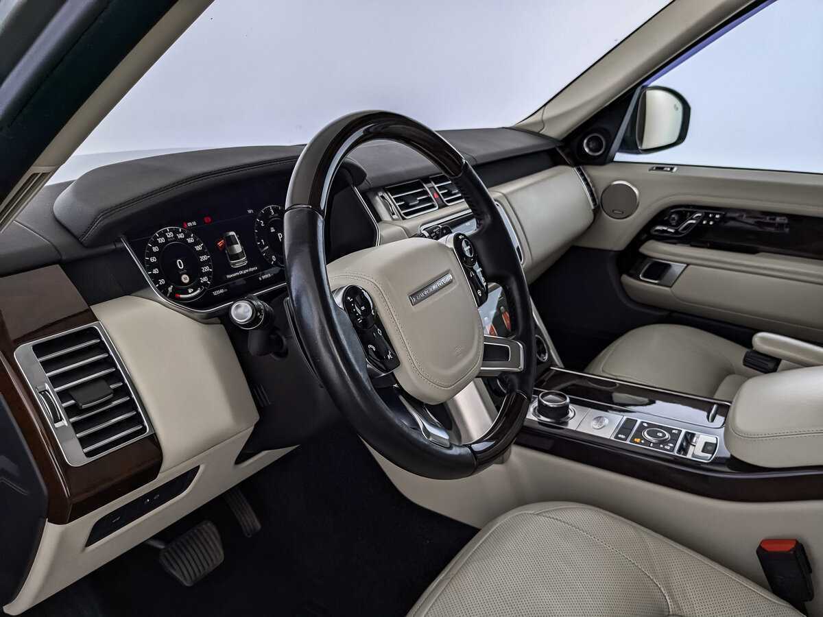 Купить Land Rover Range Rover с пробегом. Фото: #12