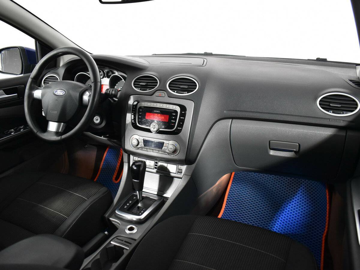 Купить Ford Focus с пробегом. Фото: #9