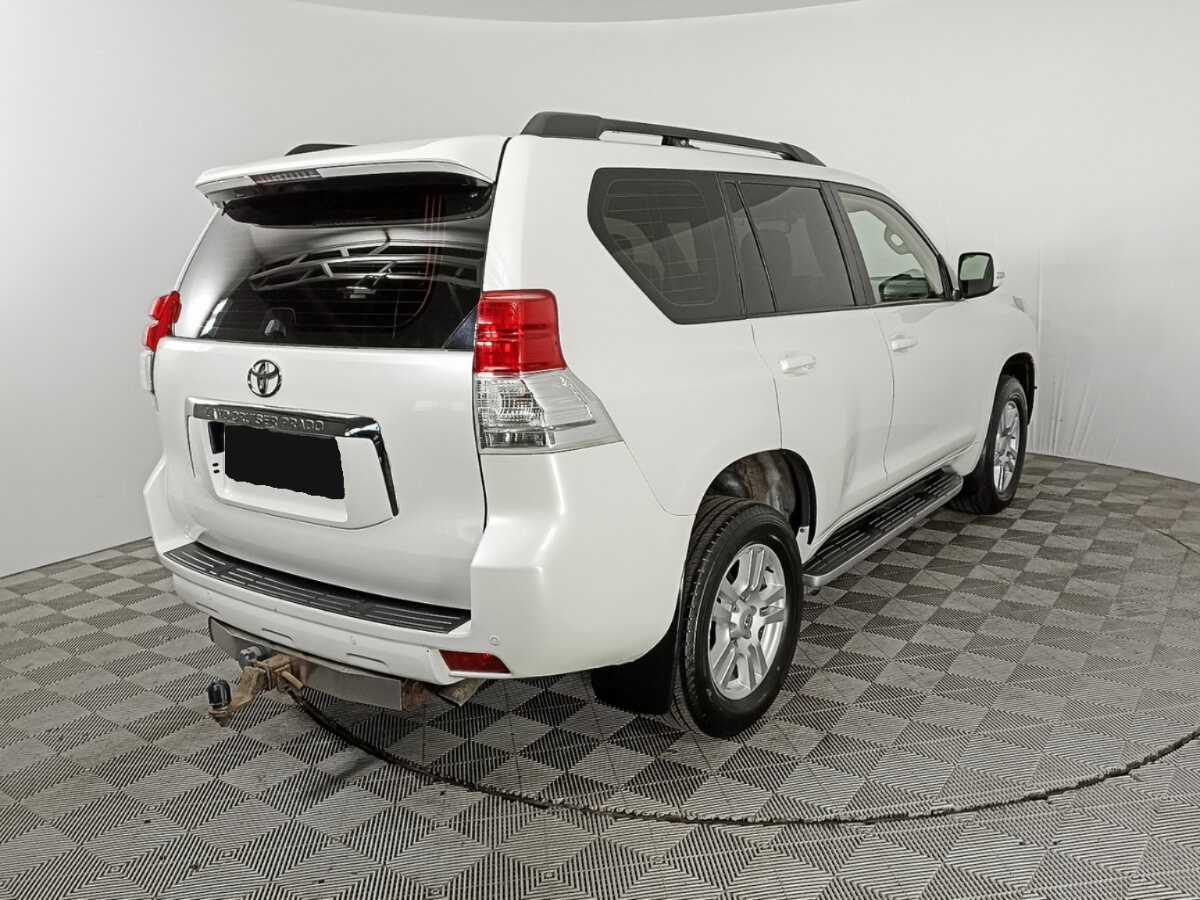Купить Toyota Land Cruiser Prado с пробегом. Фото: #3