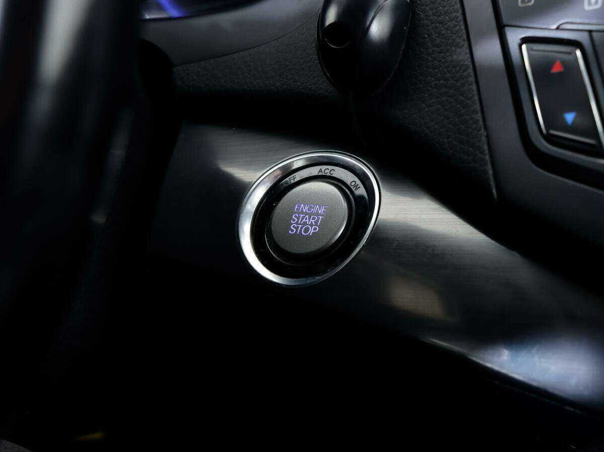 Купить Hyundai i40 с пробегом. Фото: #13