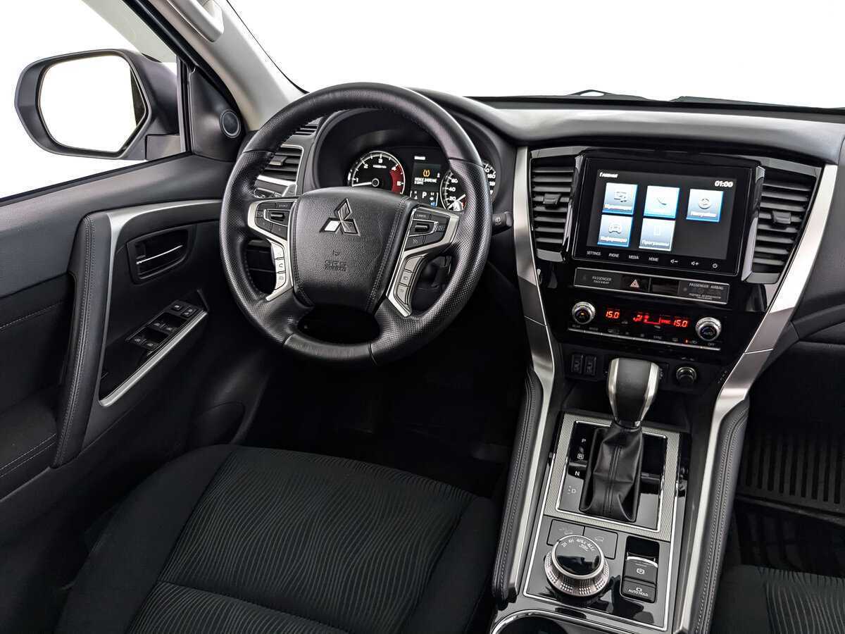 Купить Mitsubishi Pajero Sport с пробегом. Фото: #16