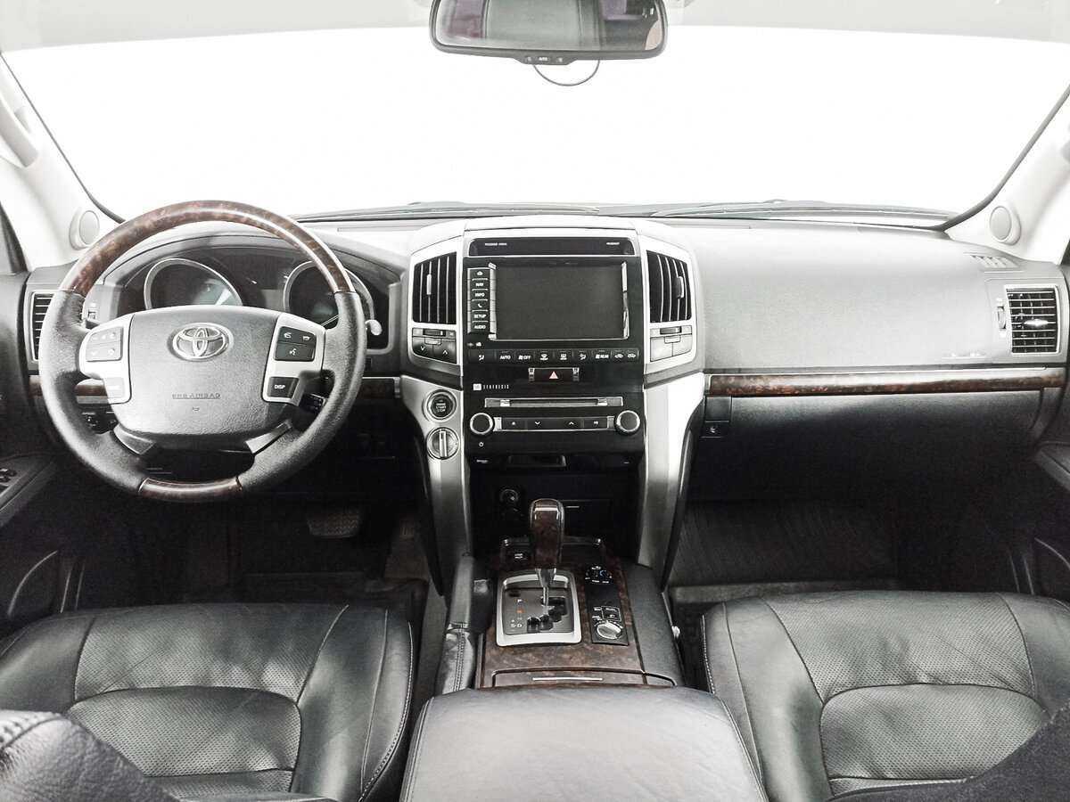 Купить Toyota Land Cruiser с пробегом. Фото: #9