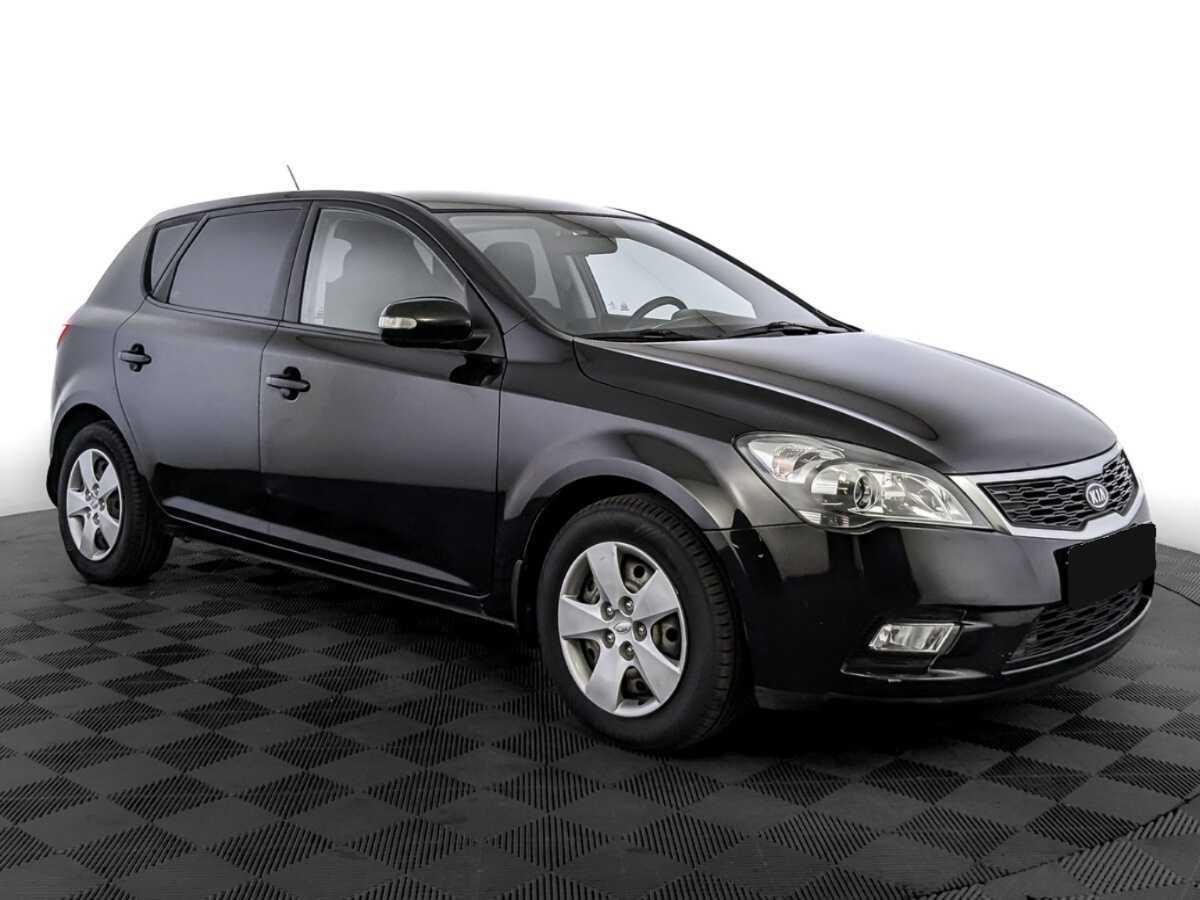 Купить Kia Ceed с пробегом. Фото: #2