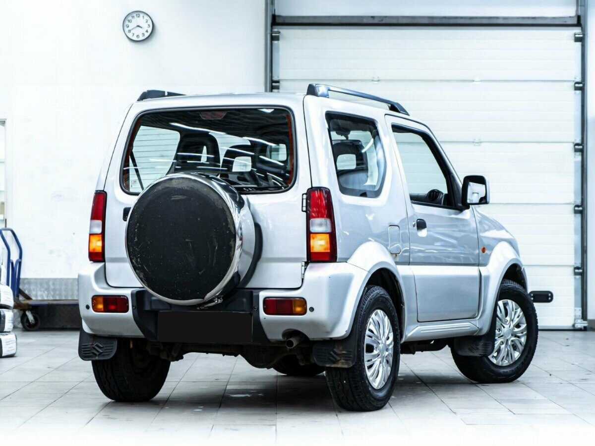 Купить Suzuki Jimny с пробегом. Фото: #2