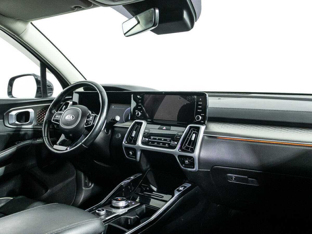 Купить Kia Sorento с пробегом. Фото: #8