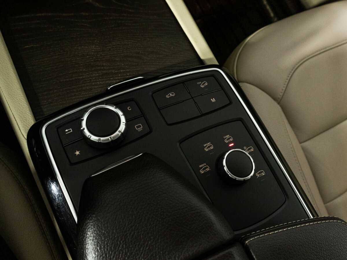 Купить Mercedes-Benz GLE с пробегом. Фото: #18