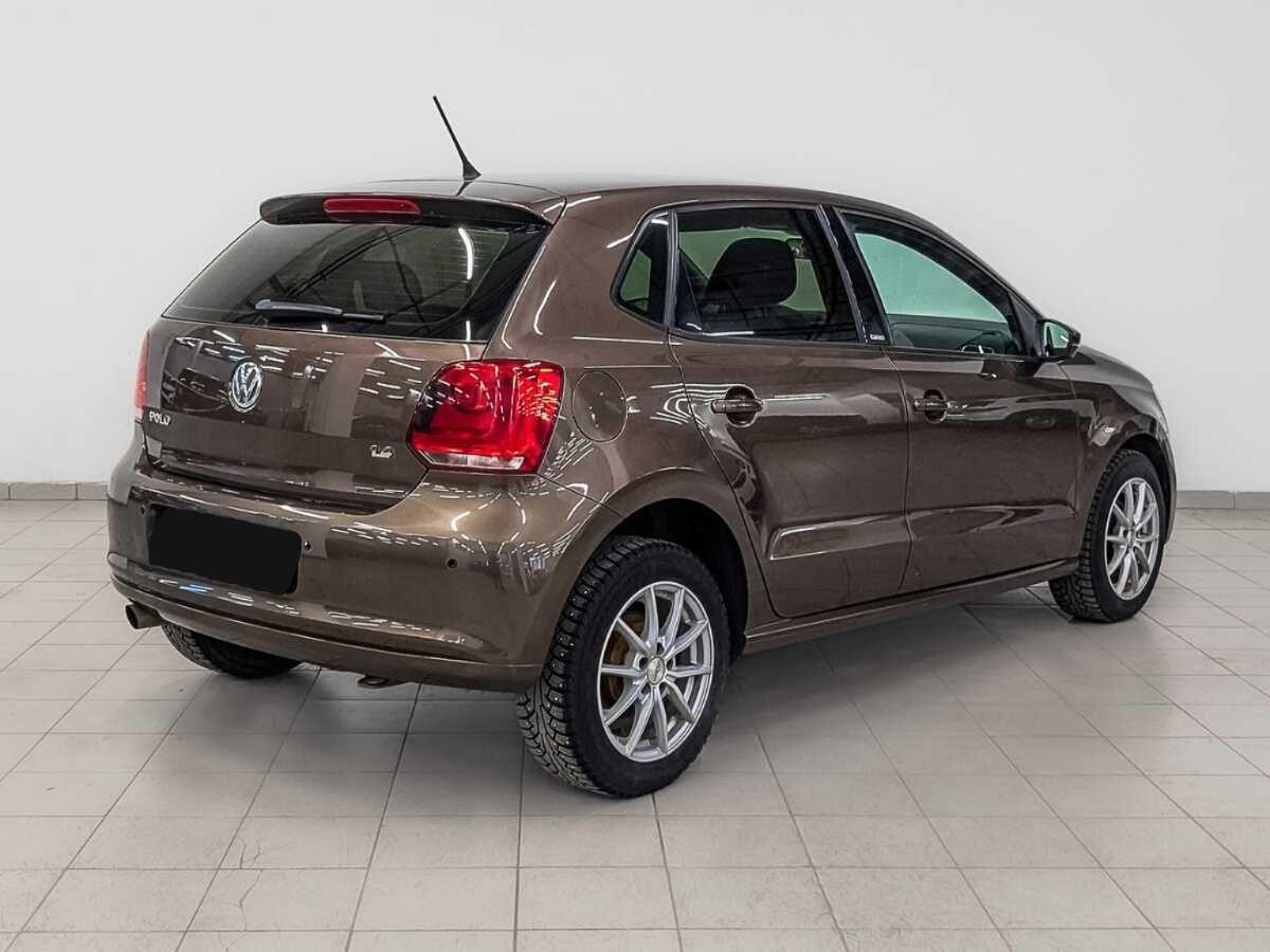 Купить Volkswagen Polo с пробегом. Фото: #4