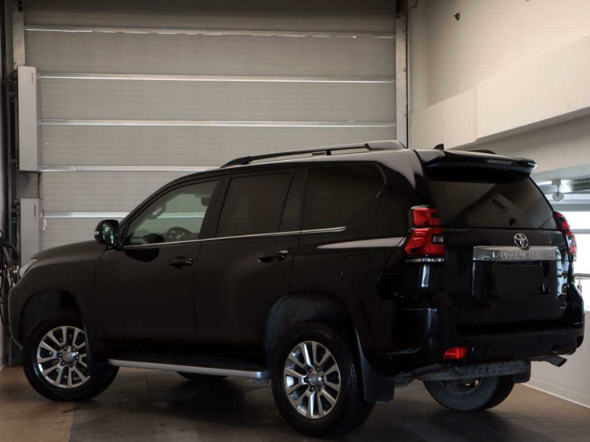 Купить Toyota Land Cruiser Prado с пробегом. Фото: #5
