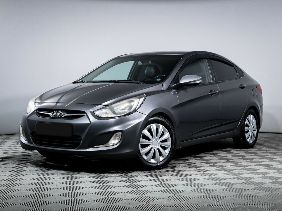 Купить Hyundai Solaris с пробегом. Фото: #0