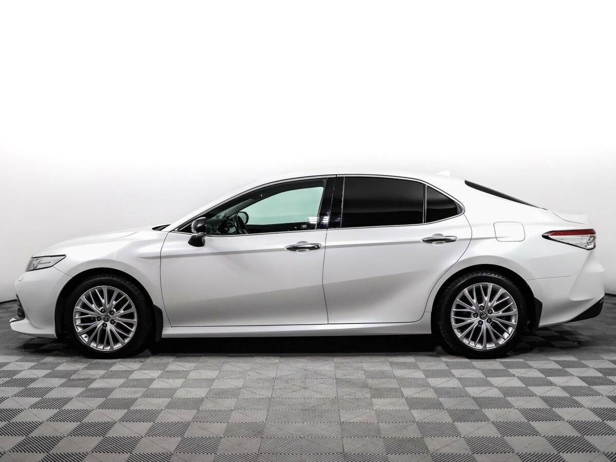Купить Toyota Camry с пробегом. Фото: #7