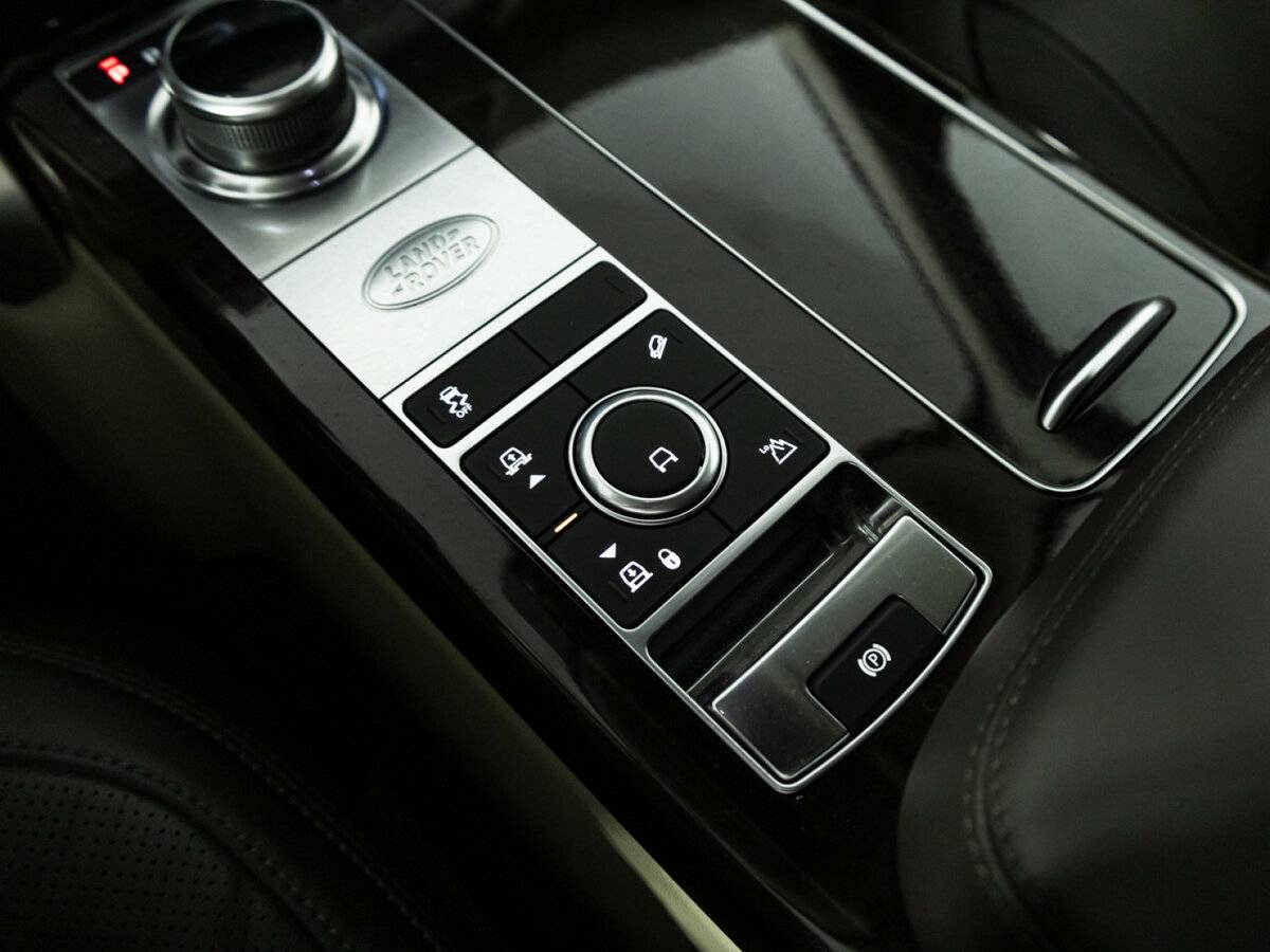 Купить Land Rover Range Rover с пробегом. Фото: #18