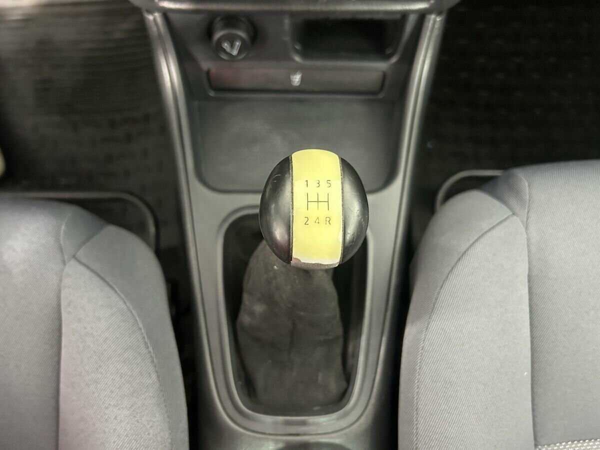 Купить Nissan Almera с пробегом. Фото: #12