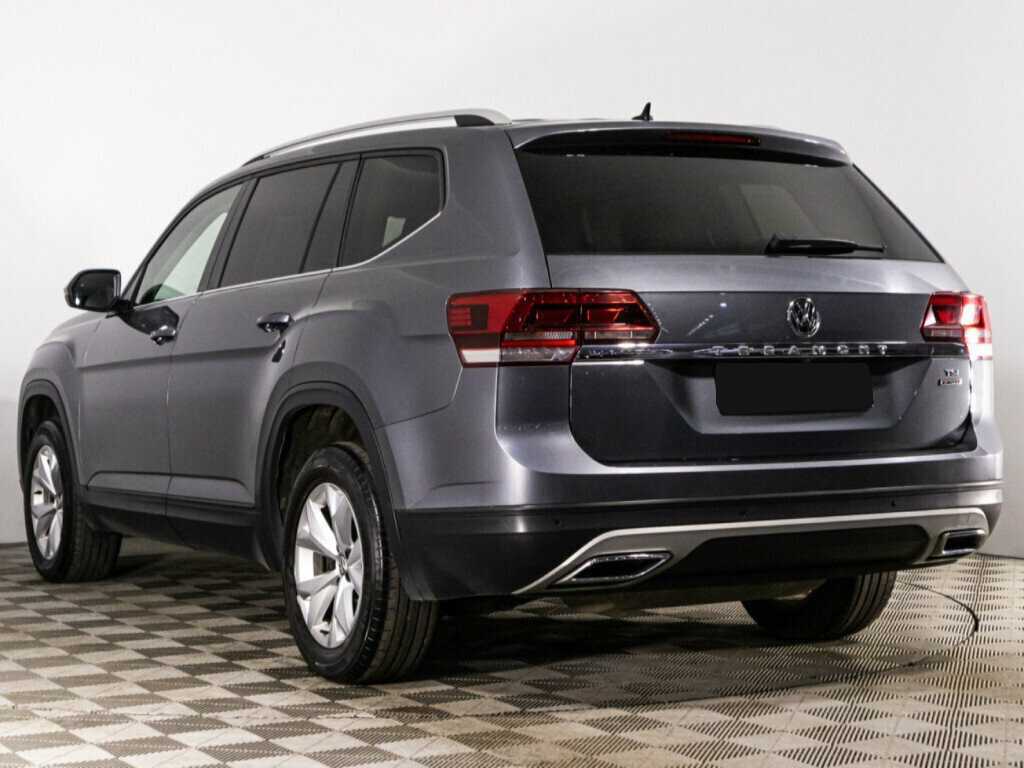 Купить Volkswagen Teramont с пробегом. Фото: #6