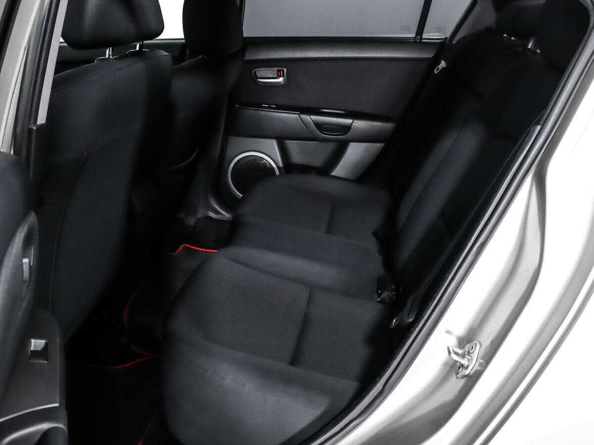 Купить Mazda 3 с пробегом. Фото: #9