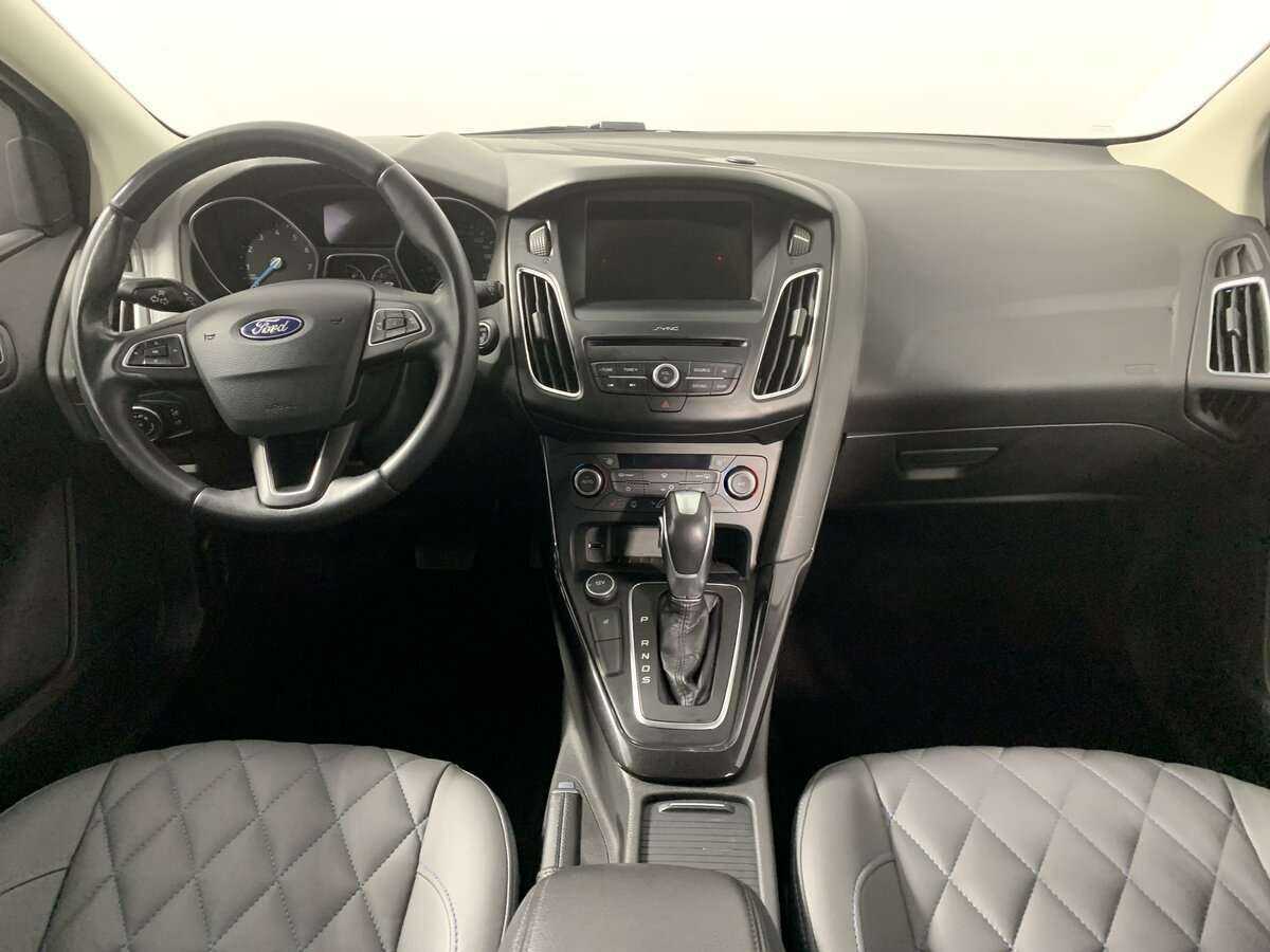 Купить Ford Focus с пробегом. Фото: #9