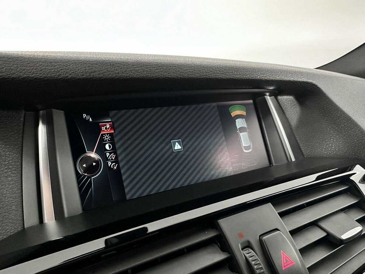Купить BMW X4 с пробегом. Фото: #12
