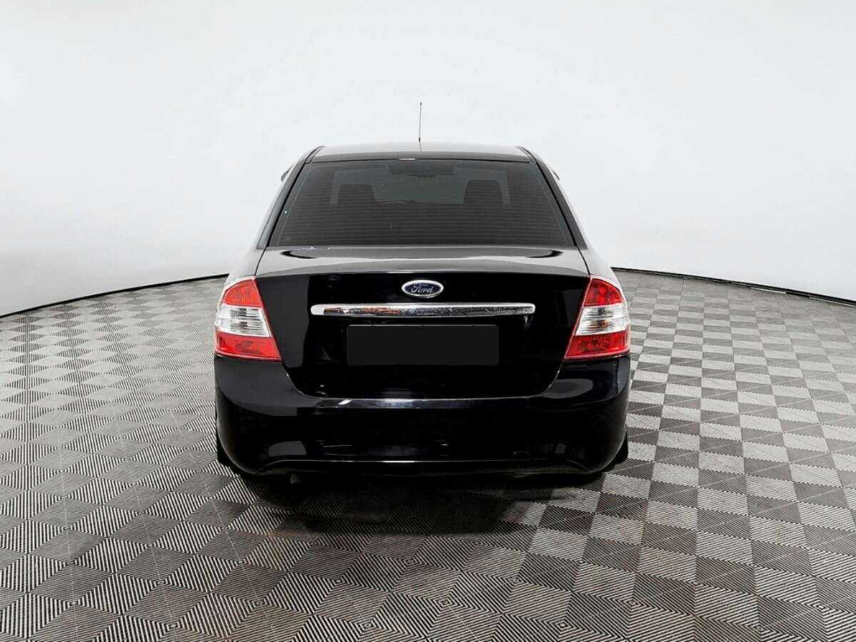 Купить Ford Focus с пробегом. Фото: #4