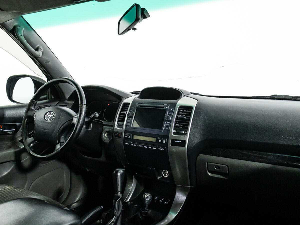 Купить Toyota Land Cruiser Prado с пробегом. Фото: #7
