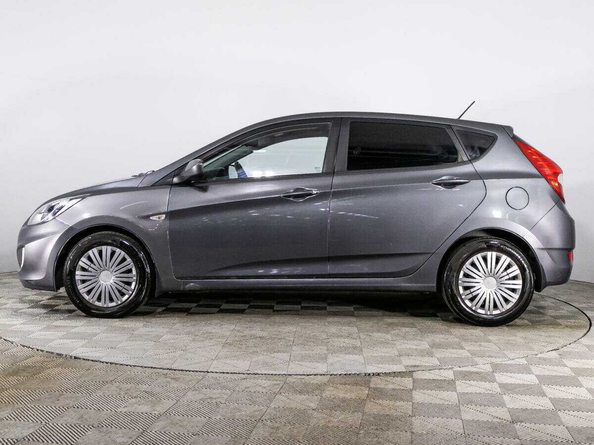 Купить Hyundai Solaris с пробегом. Фото: #7
