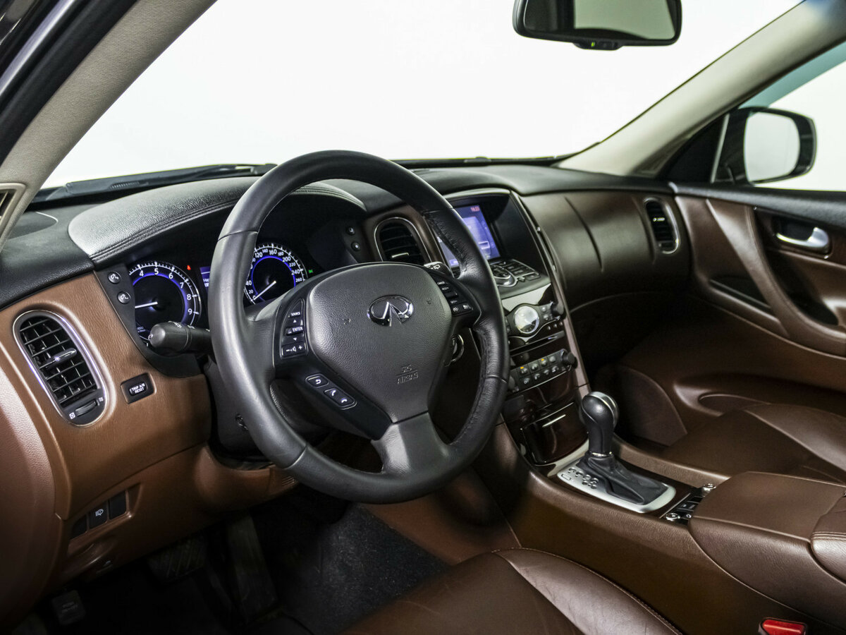 Купить Infiniti QX50 с пробегом. Фото: #8