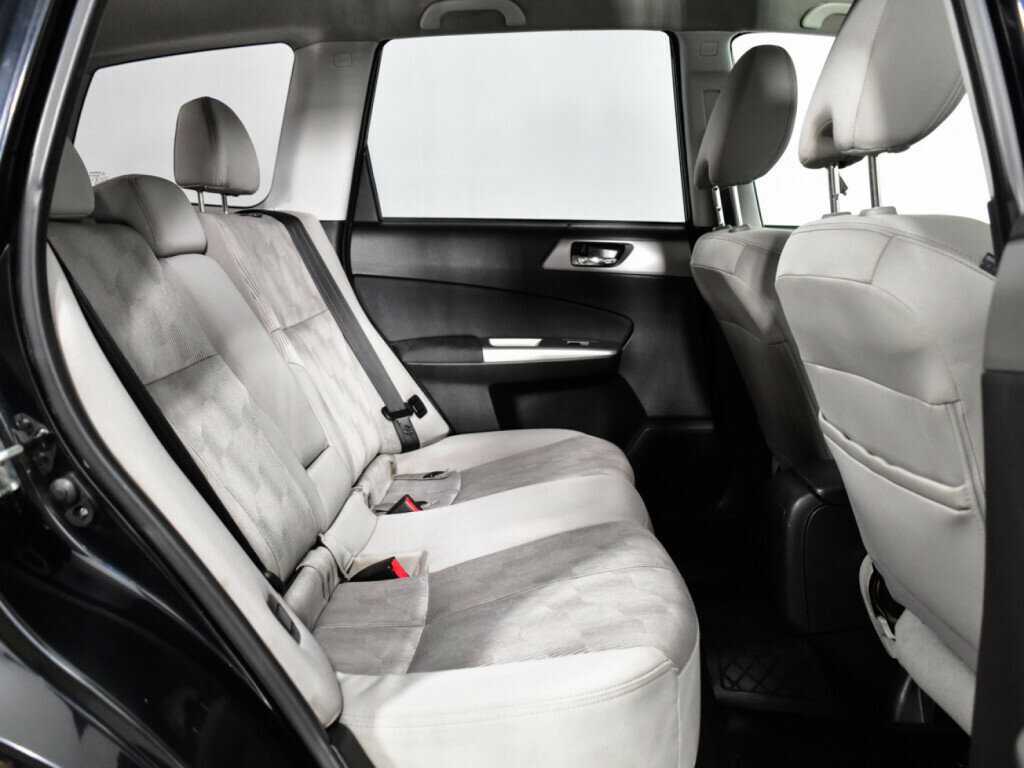 Купить Subaru Forester с пробегом. Фото: #9