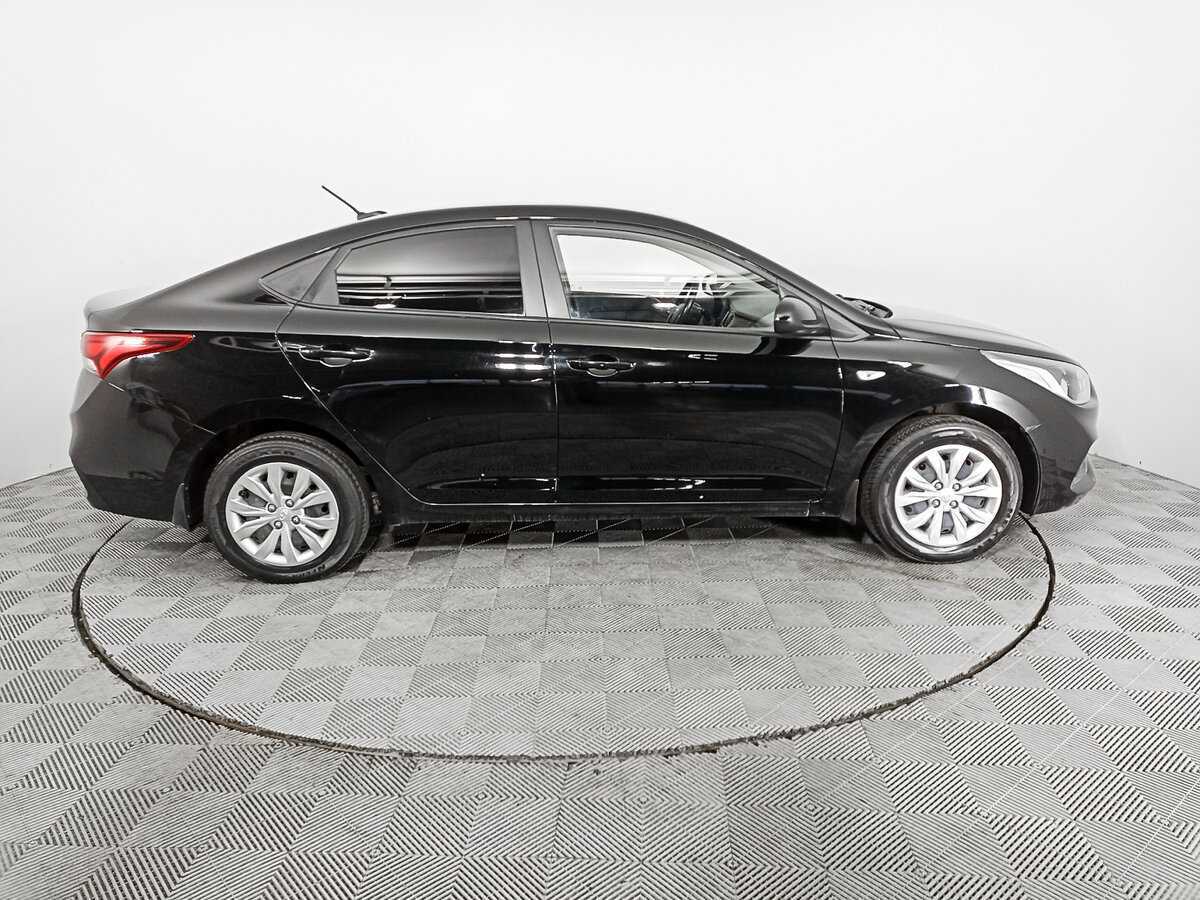 Купить Hyundai Solaris с пробегом. Фото: #3