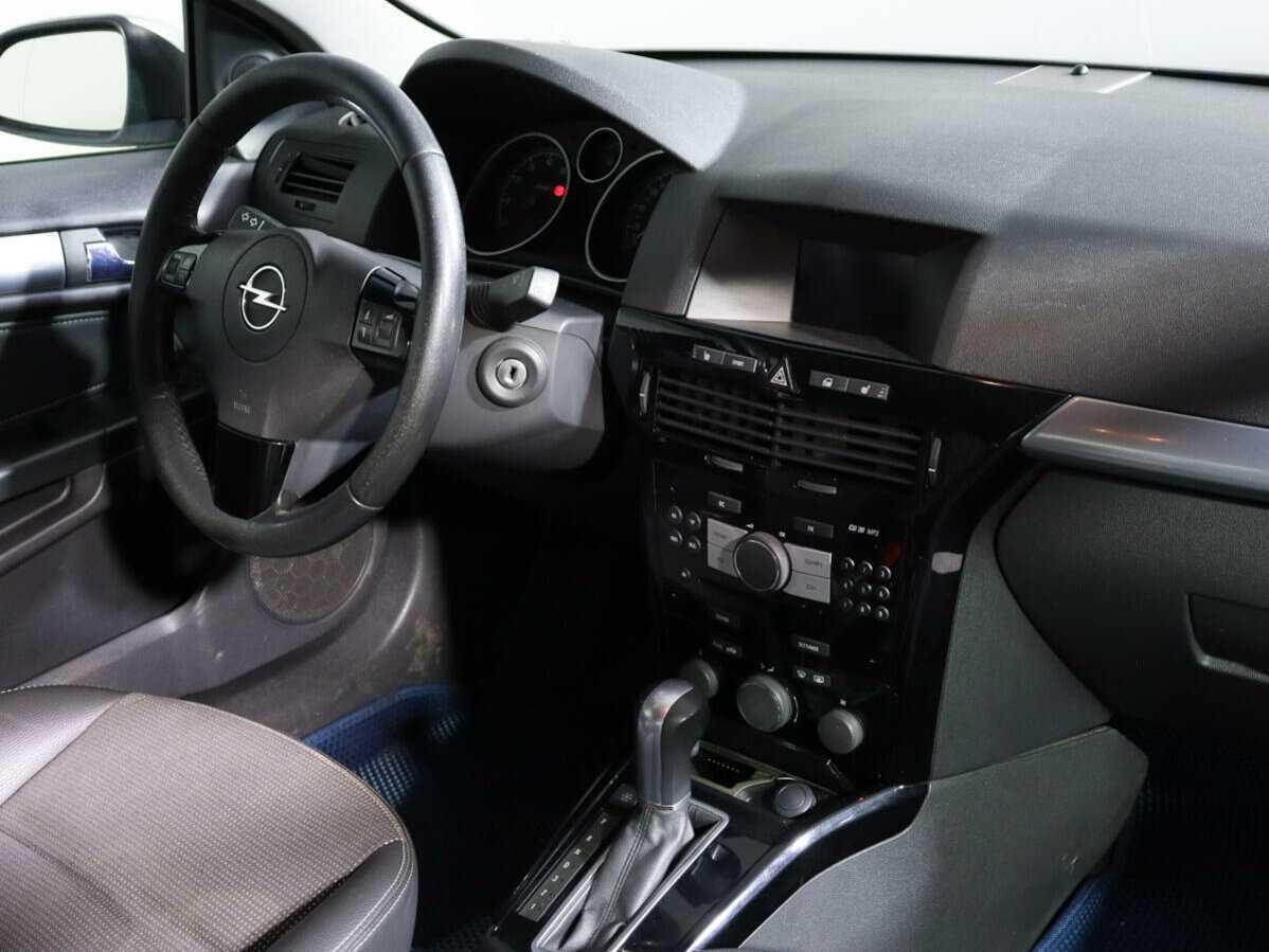 Купить Opel Astra с пробегом. Фото: #7