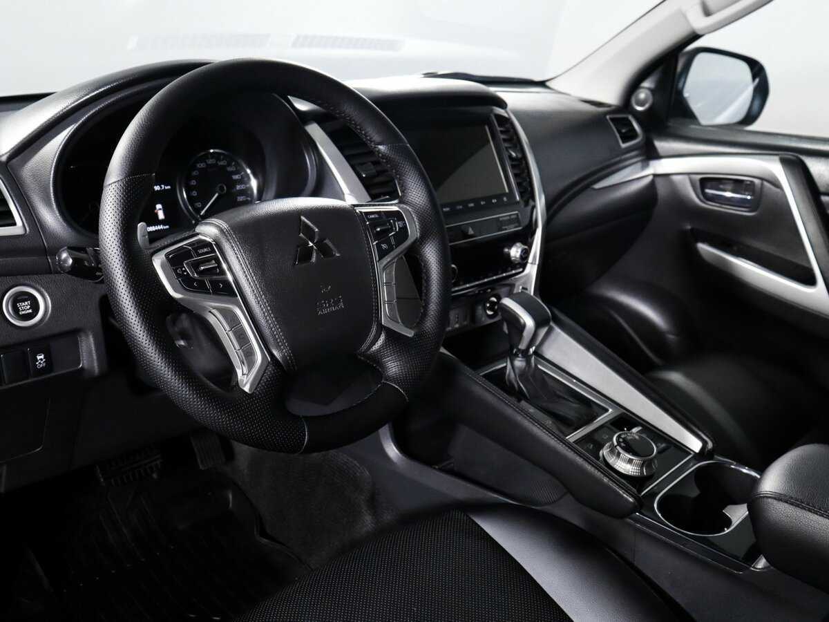 Купить Mitsubishi Pajero Sport с пробегом. Фото: #10