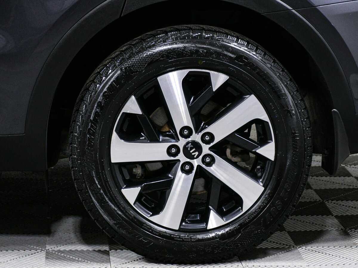 Купить Kia Sorento с пробегом. Фото: #12
