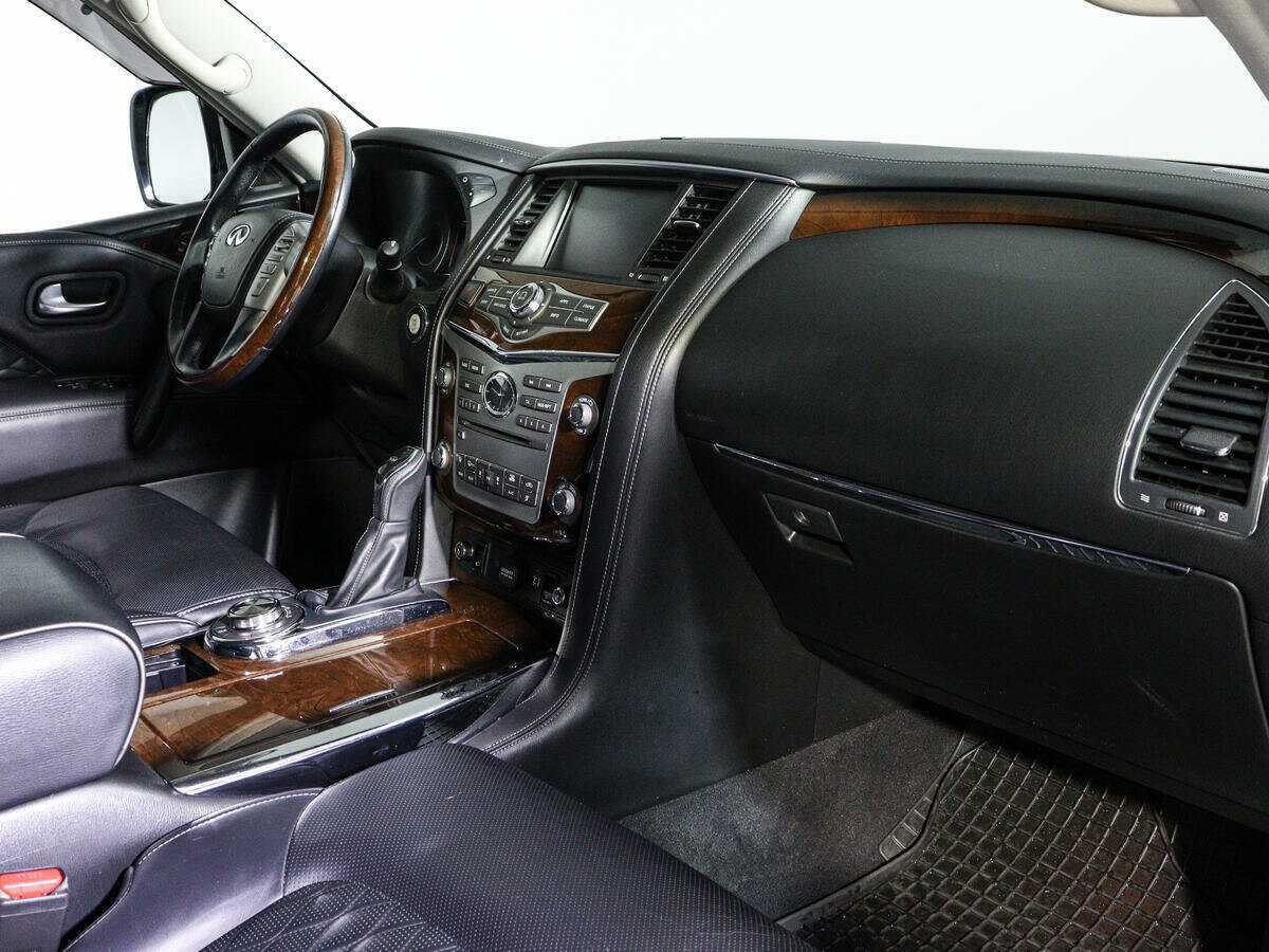 Купить Infiniti QX80 с пробегом. Фото: #7