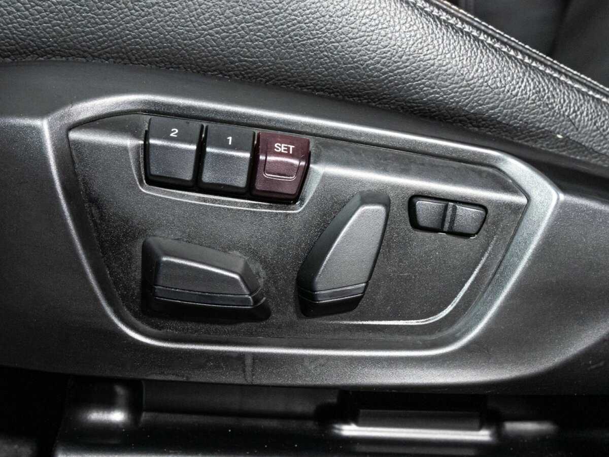 Купить BMW X4 с пробегом. Фото: #16