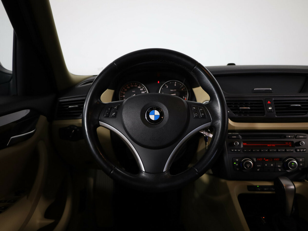 Купить BMW X1 с пробегом. Фото: #6