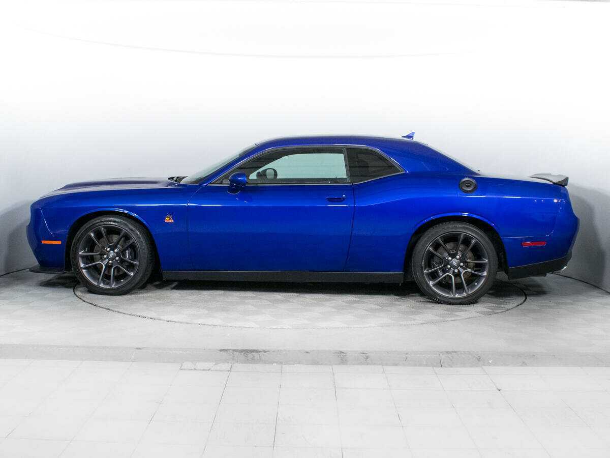 Купить Dodge Challenger с пробегом. Фото: #7
