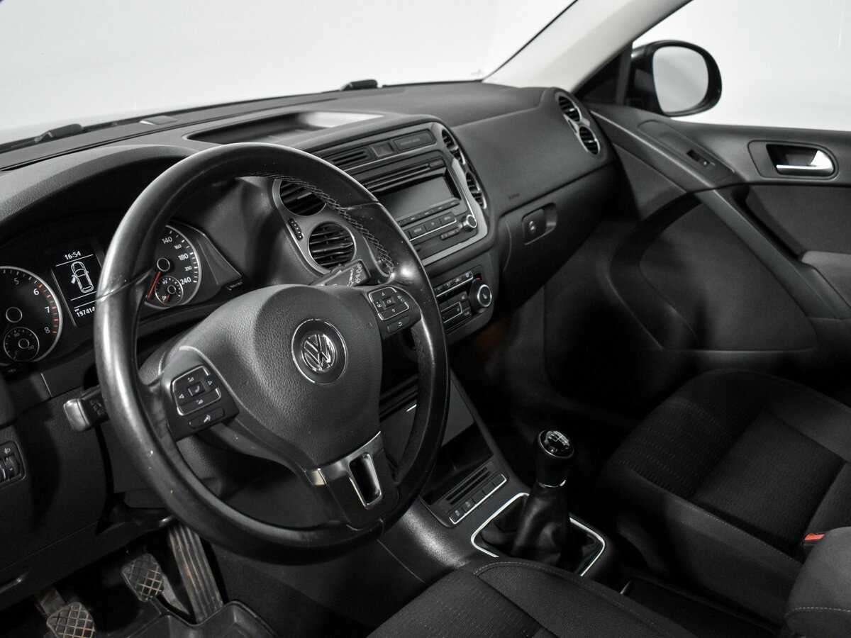 Купить Volkswagen Tiguan с пробегом. Фото: #5