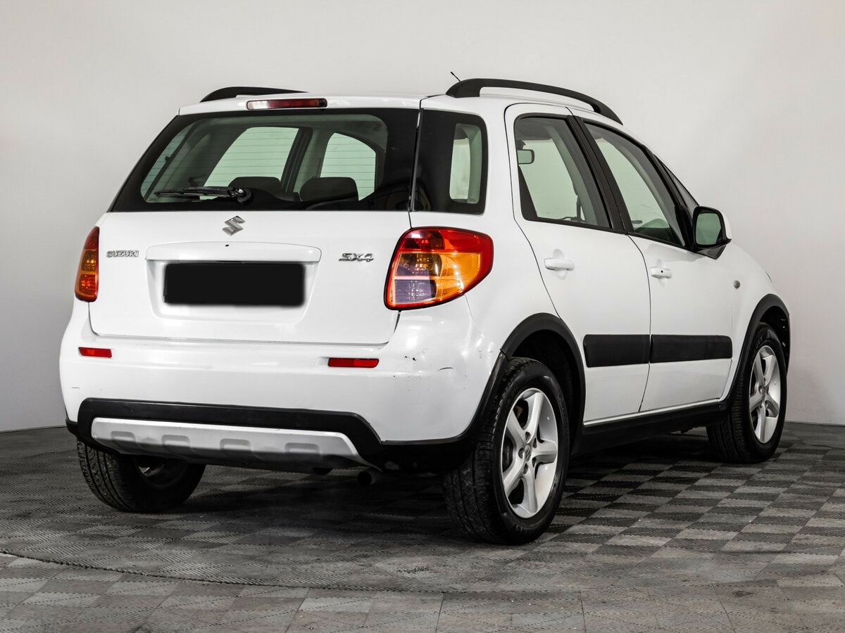 Купить Suzuki SX4 с пробегом. Фото: #3