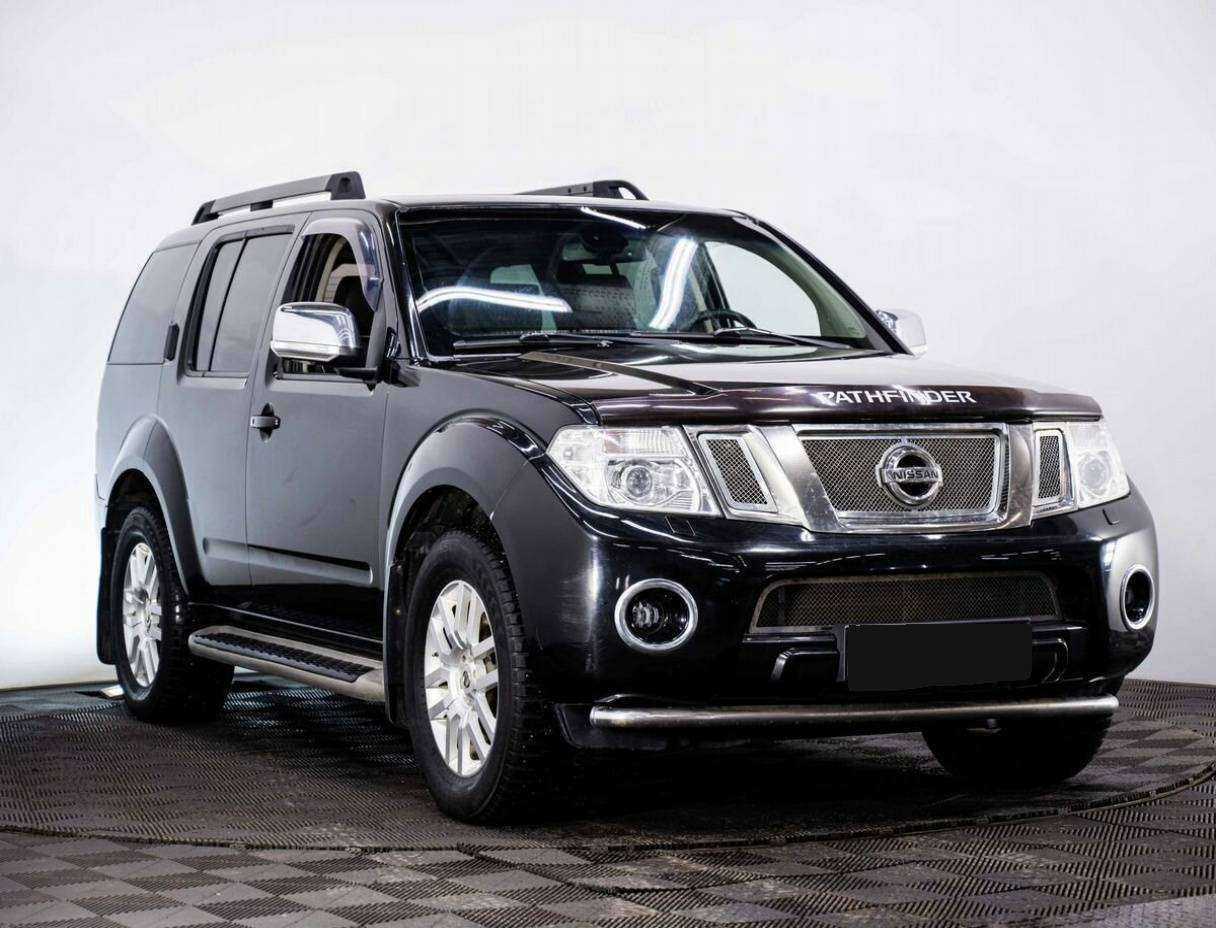 Купить Nissan Pathfinder с пробегом. Фото: #2